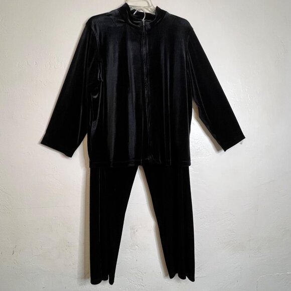 Black Velvet Full Zip Jacket/Pants Set Petite XL Lounge JM Collection Leisure - Picture 1 of 16